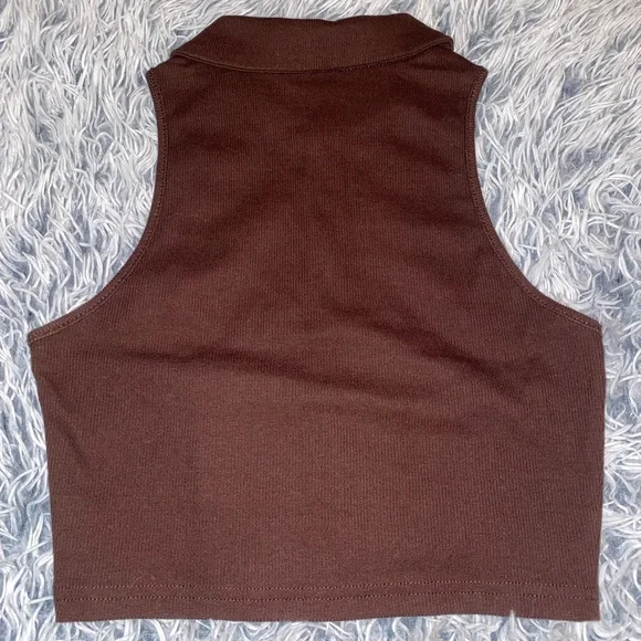 SHEIN brown cropped racer back zip up collar shirt - Picture 2 of 3